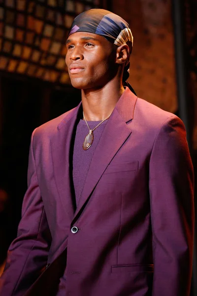 Look 39